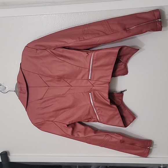 NWT Guess Women's Faux Leather Jacket Size Small - Picture 8 of 9